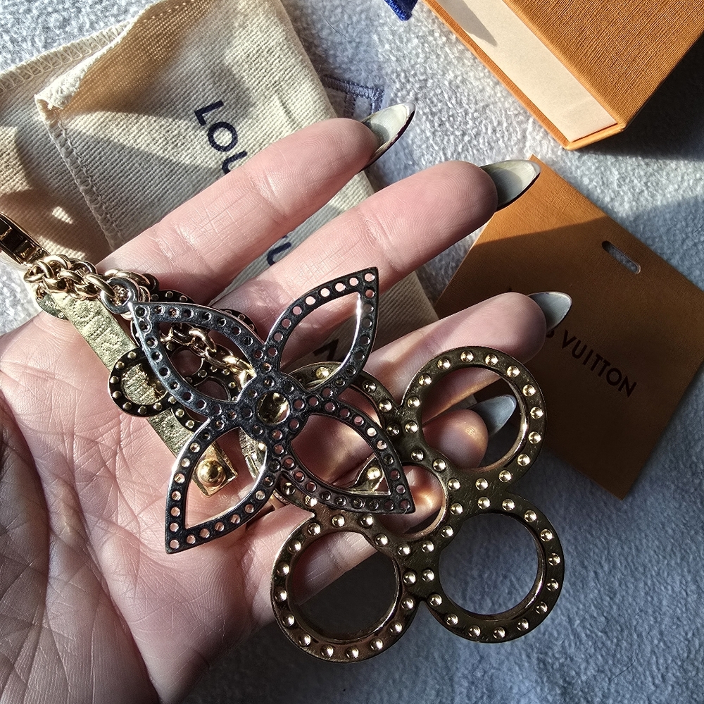Louis Vuitton Gold and Silver Floral Keychain Or Charm